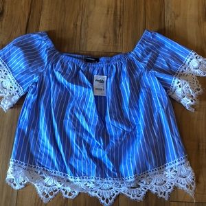 NWT lace striped over the shoulder top